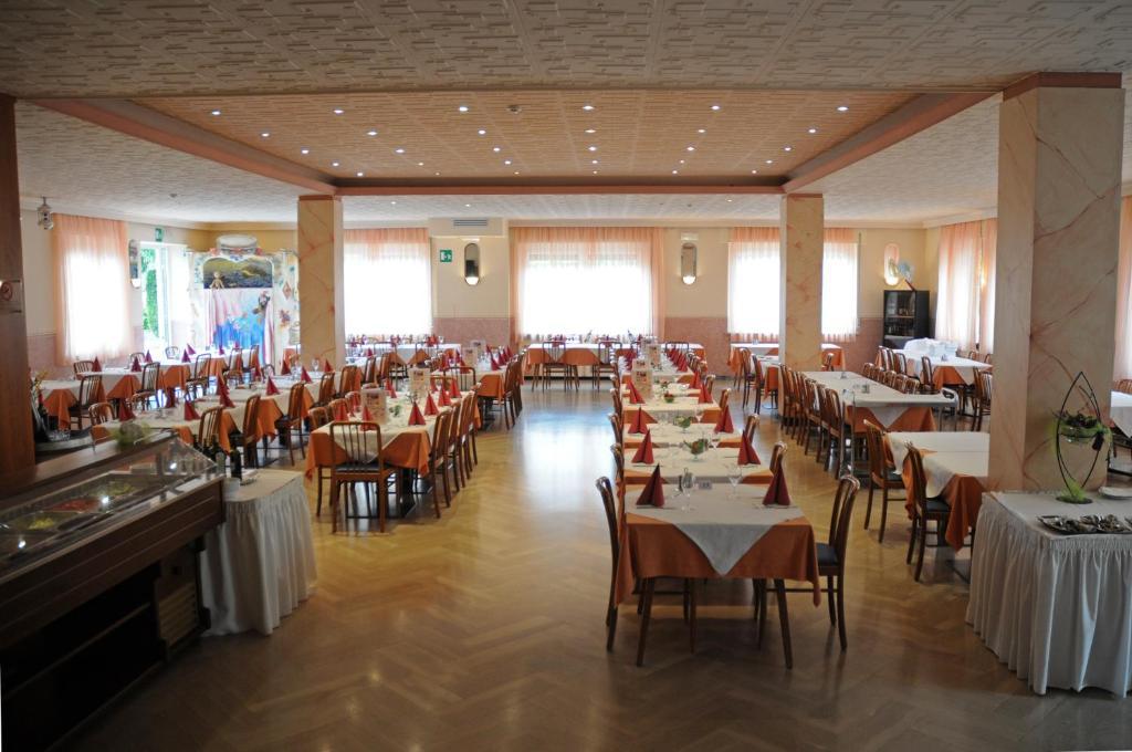 Albergo alla Torre Siegler Im Thurm Meran Exterior foto