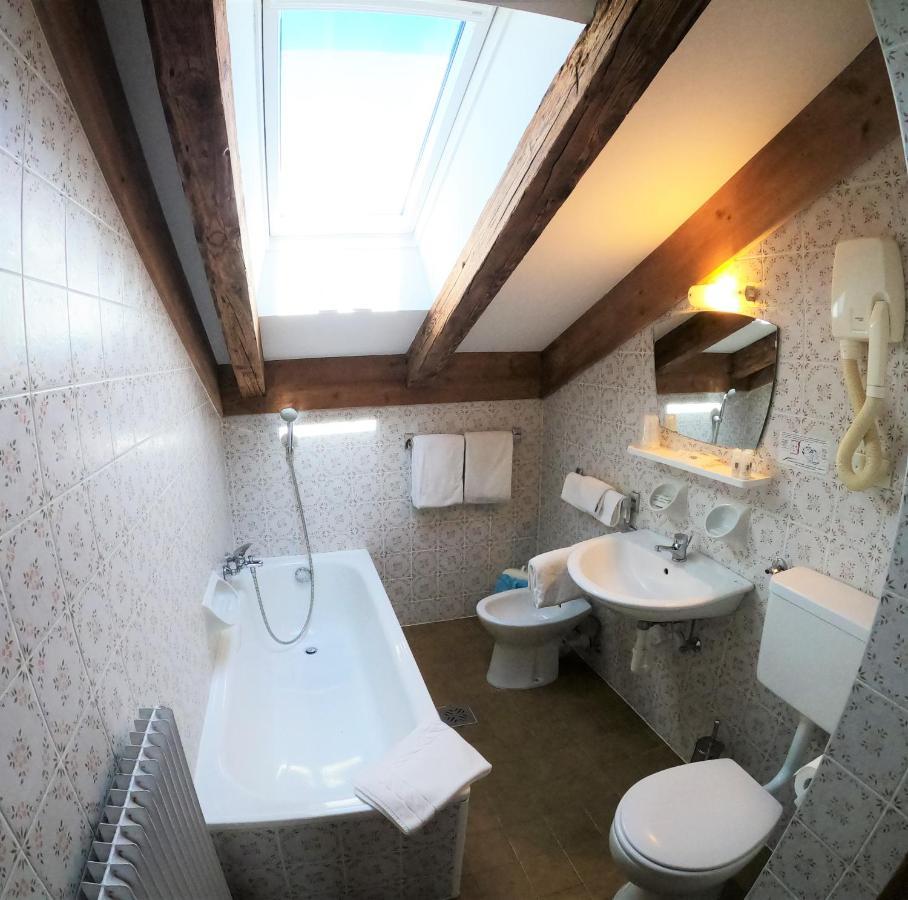 Albergo alla Torre Siegler Im Thurm Meran Exterior foto