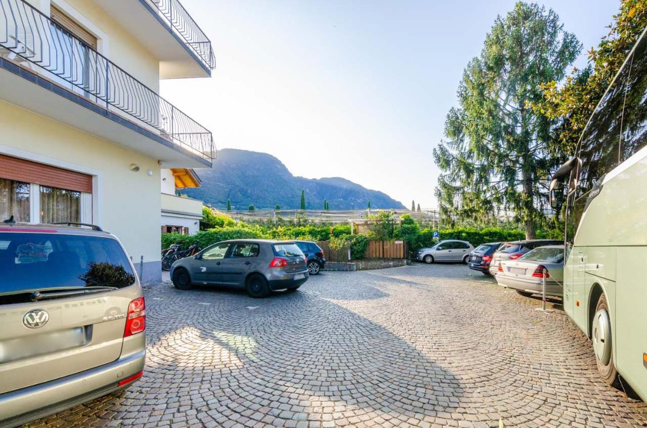 Albergo alla Torre Siegler Im Thurm Meran Exterior foto